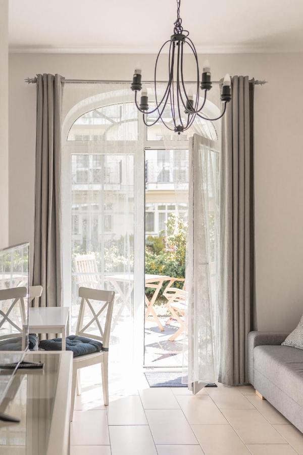 Apartamenty W Swinoujsciu ชวีโนวิชแจ ภายนอก รูปภาพ