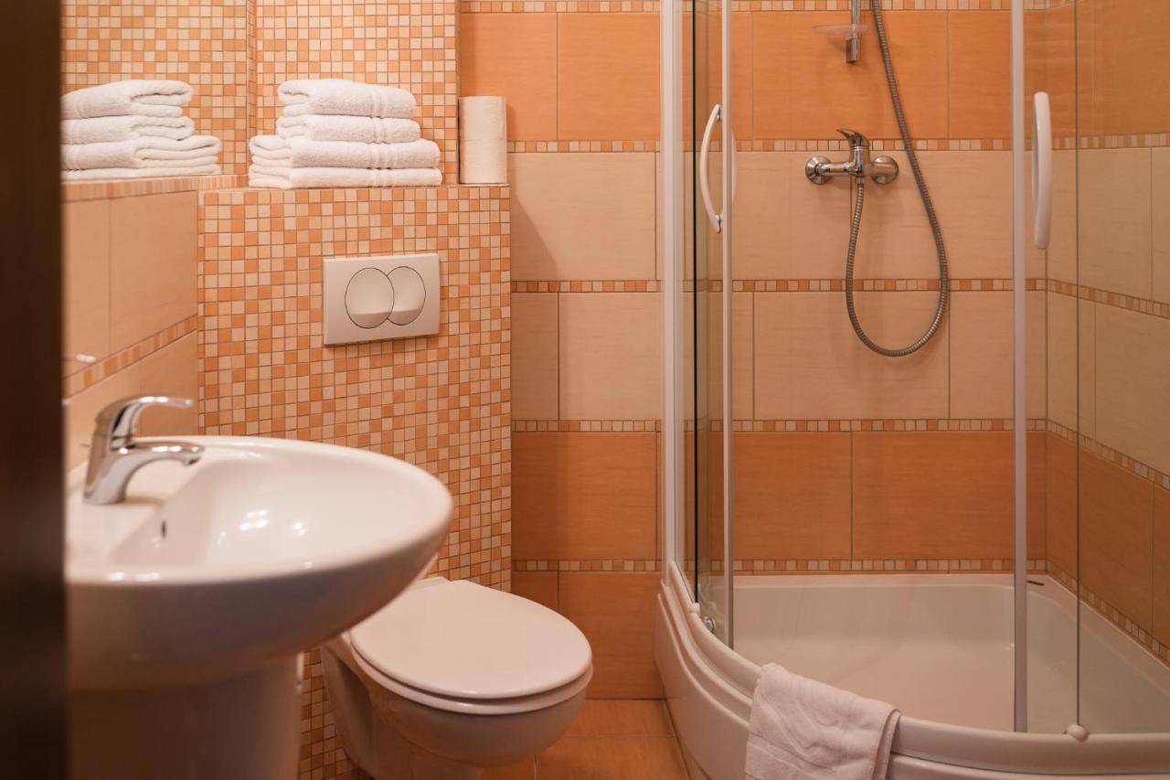 Apartamenty W Swinoujsciu ชวีโนวิชแจ ภายนอก รูปภาพ